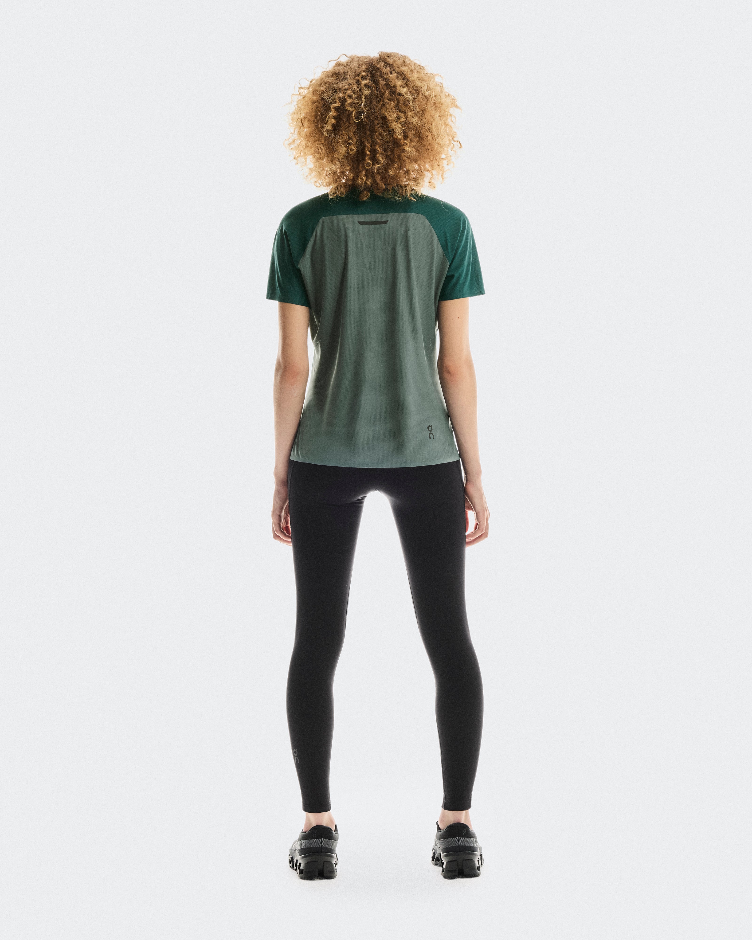 Performance-T W Spirulina | Olive