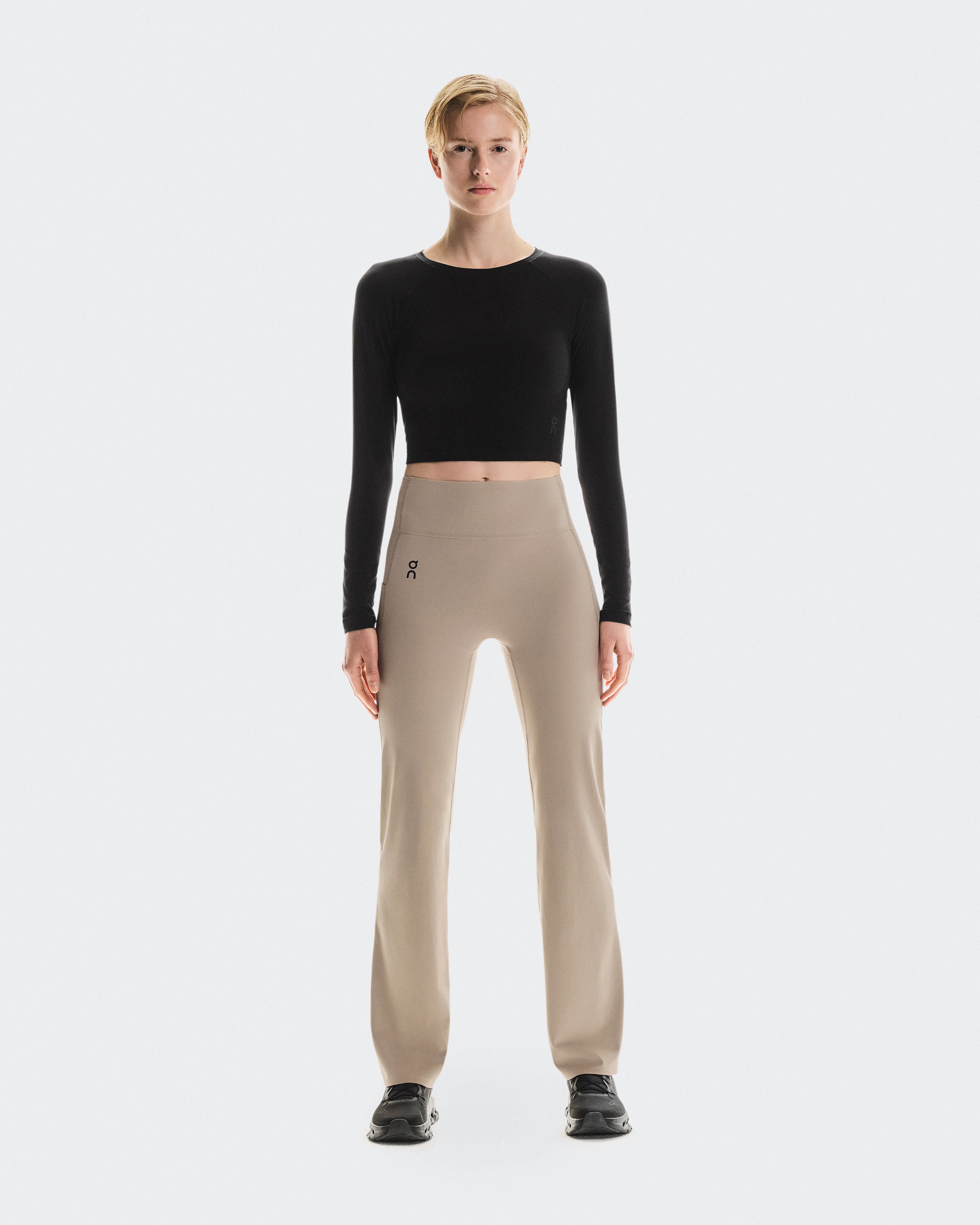 30" Studio Flared Tights W Desert