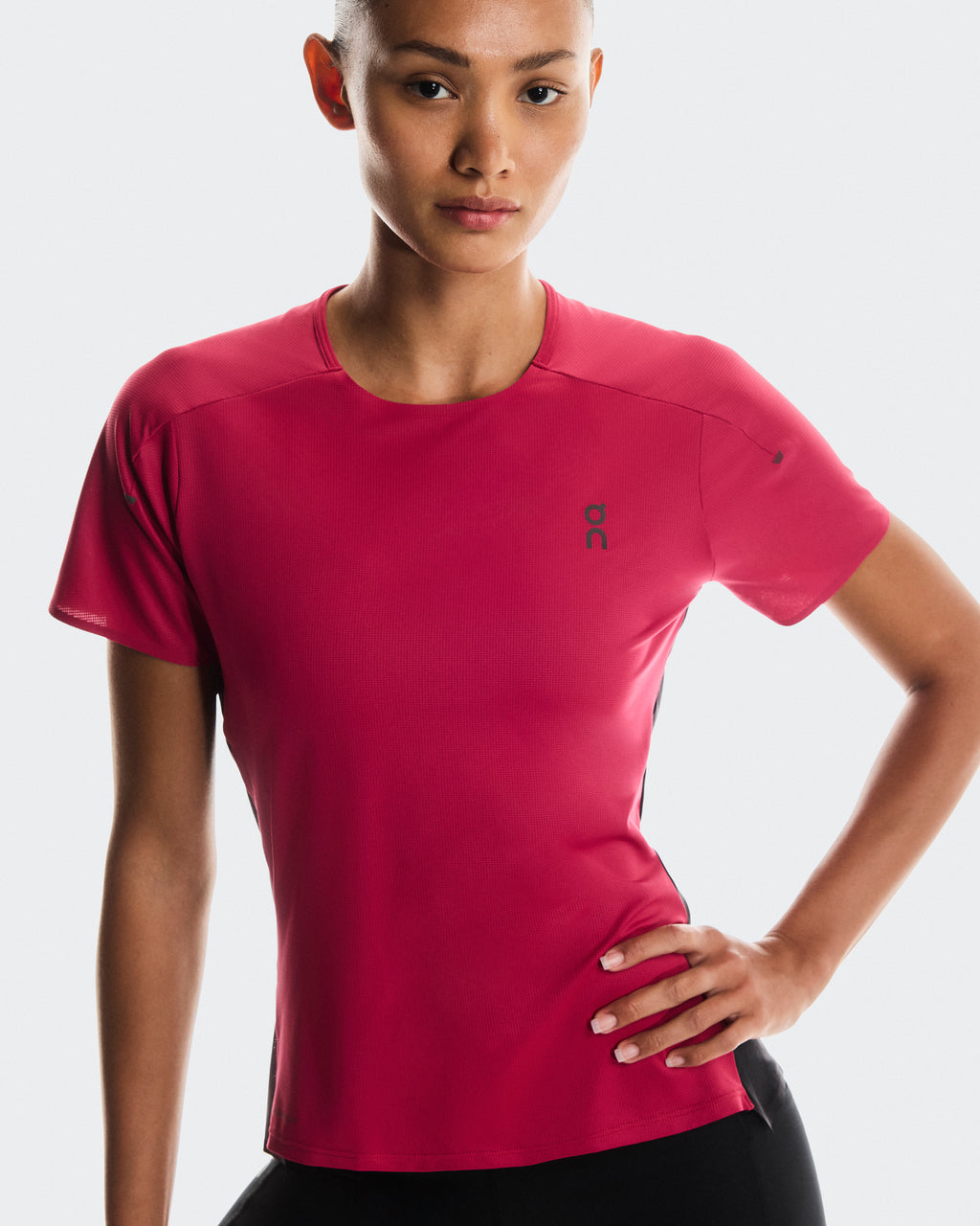 Performance-T W Grenadine | Black