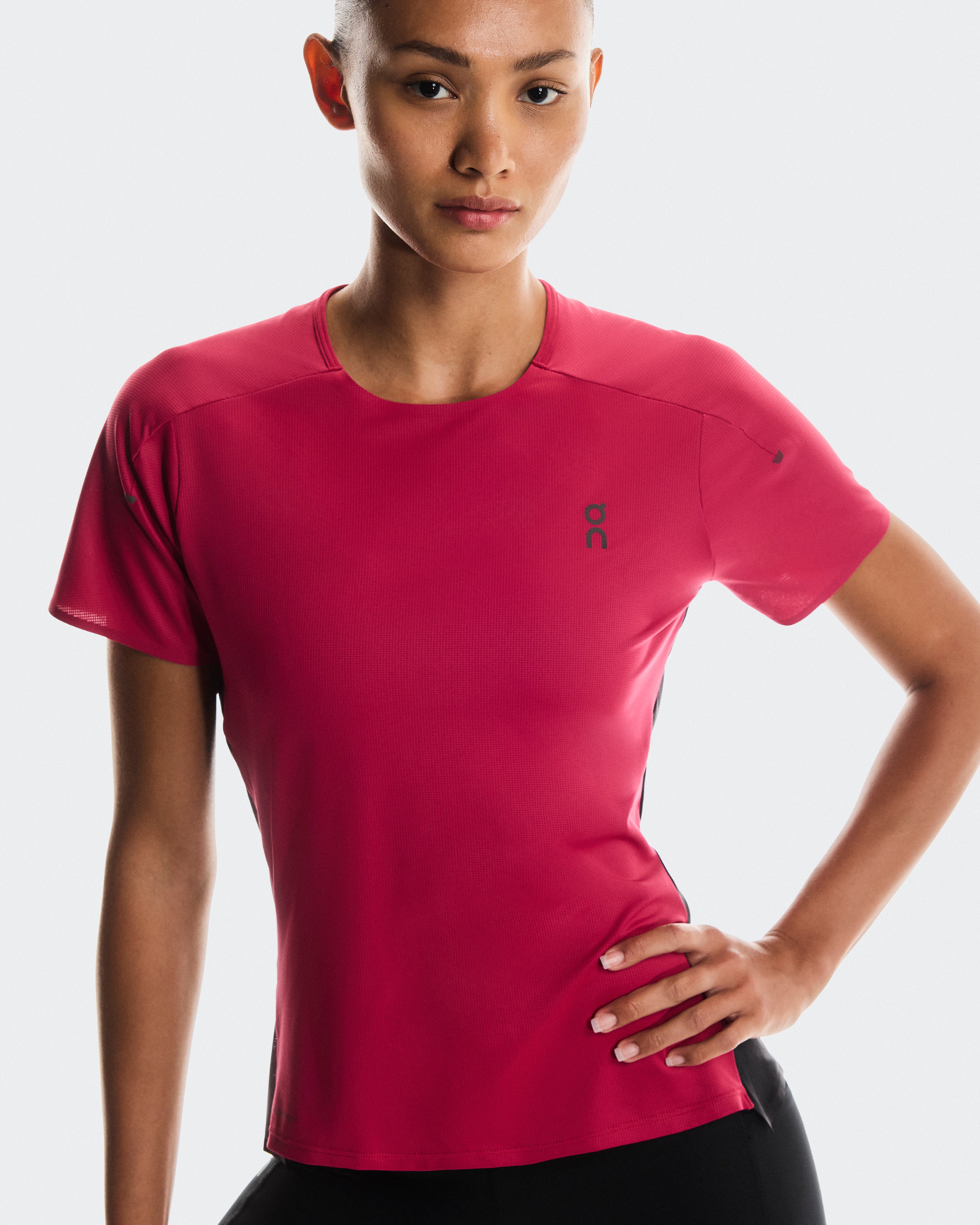 Performance-T W Grenadine | Black