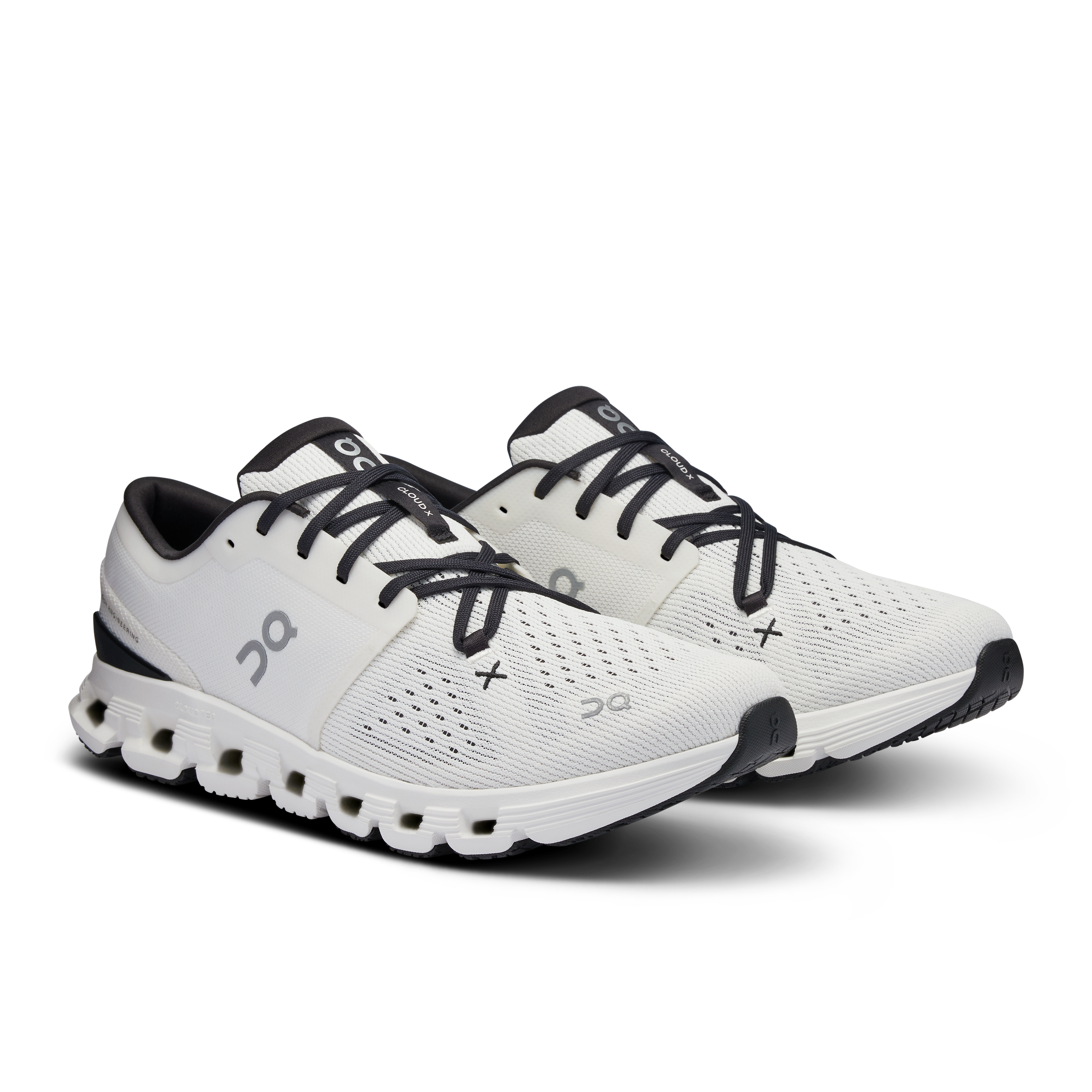 Cloud X 4 M Ivory | Black