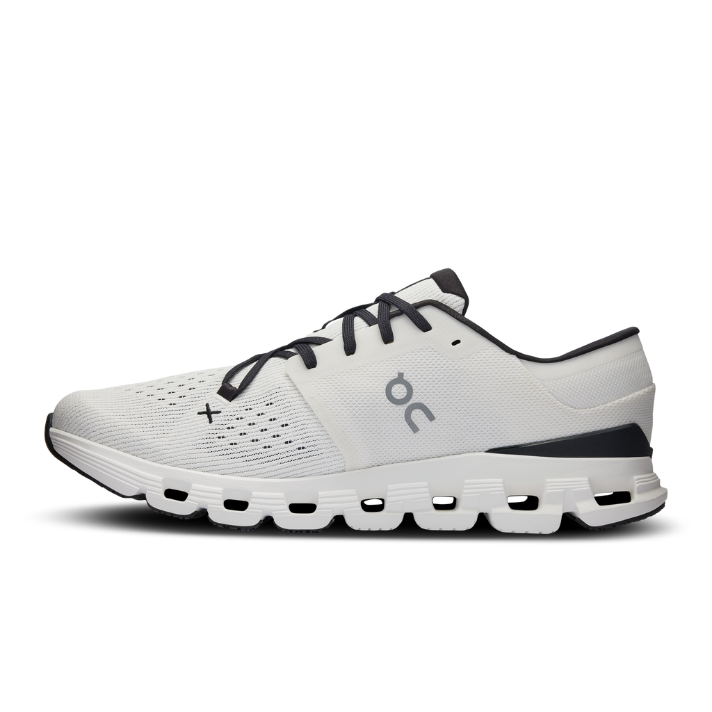 Cloud X 4 M Ivory | Black