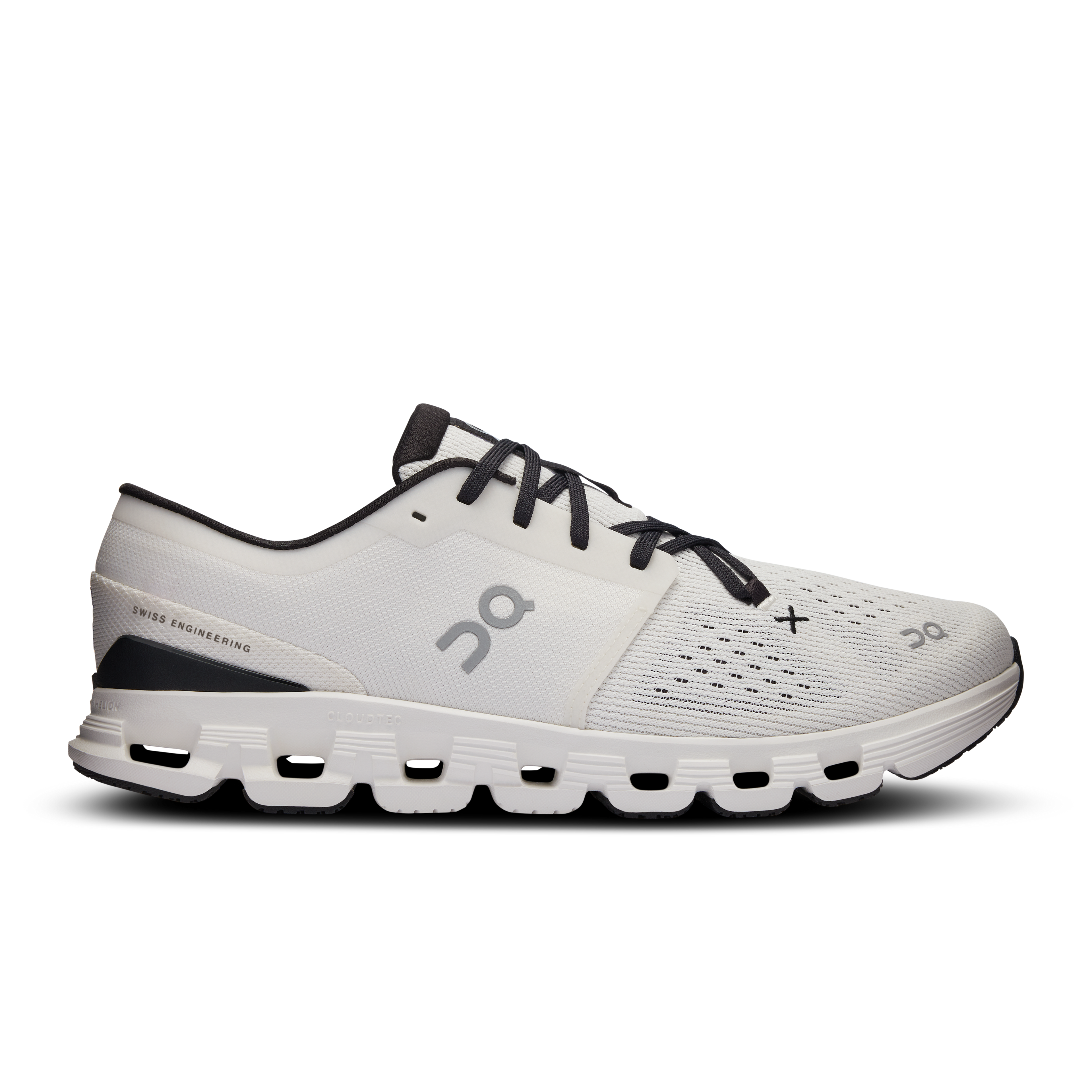 Cloud X 4 M Ivory | Black