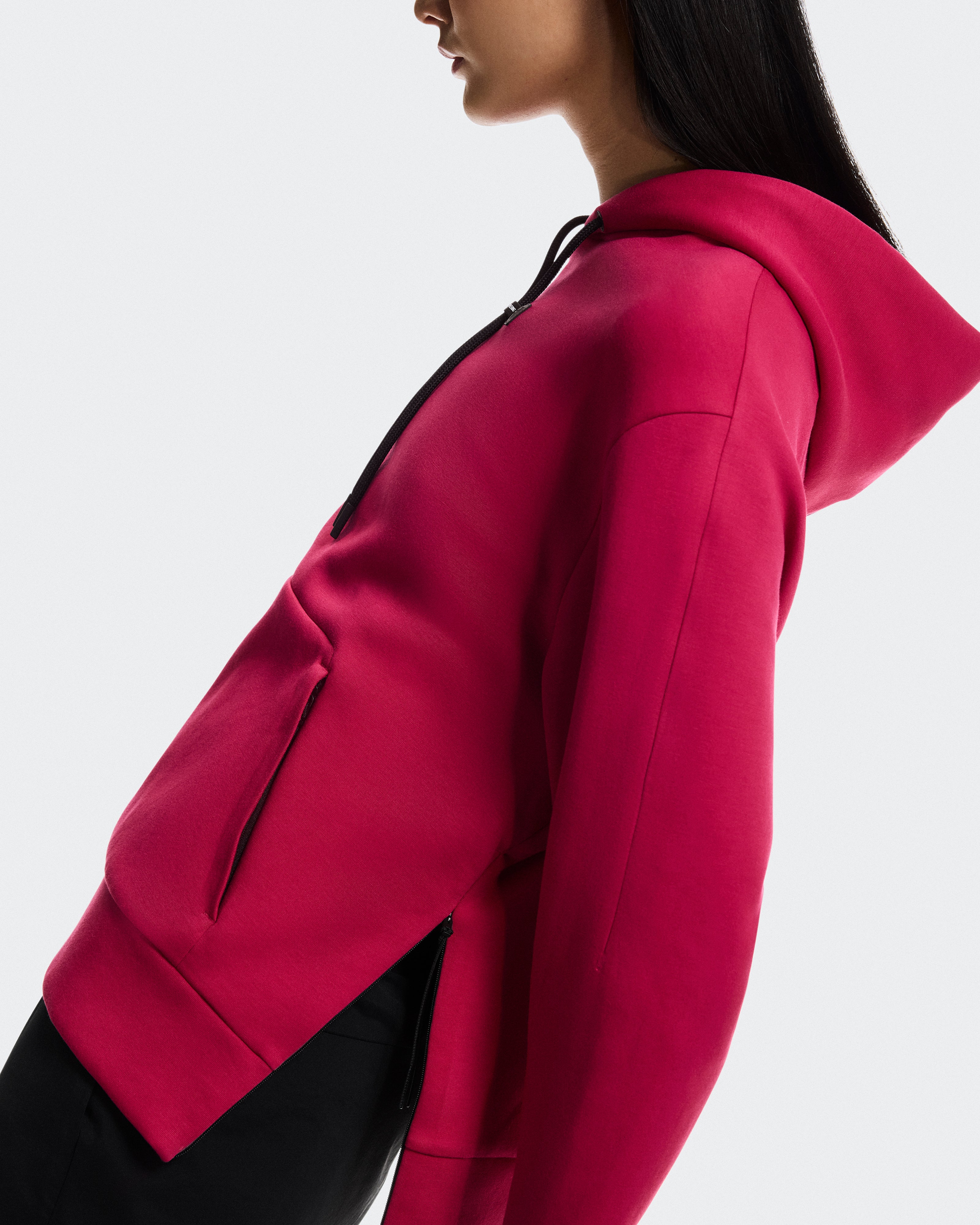 Focus Tech Hoodie W Grenadine