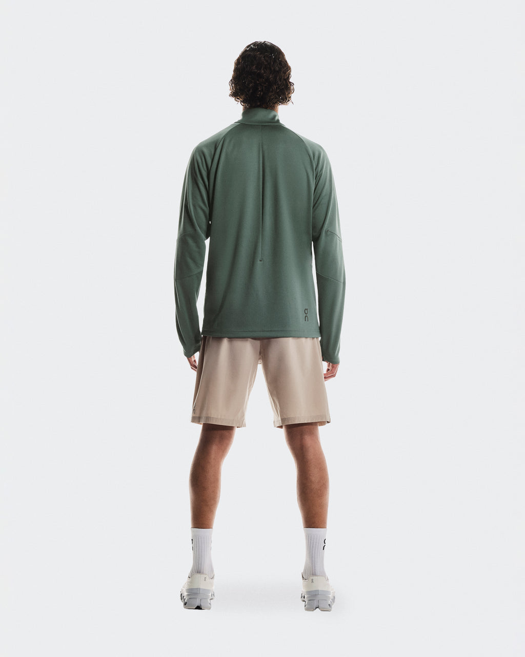 9" Core Shorts M Desert