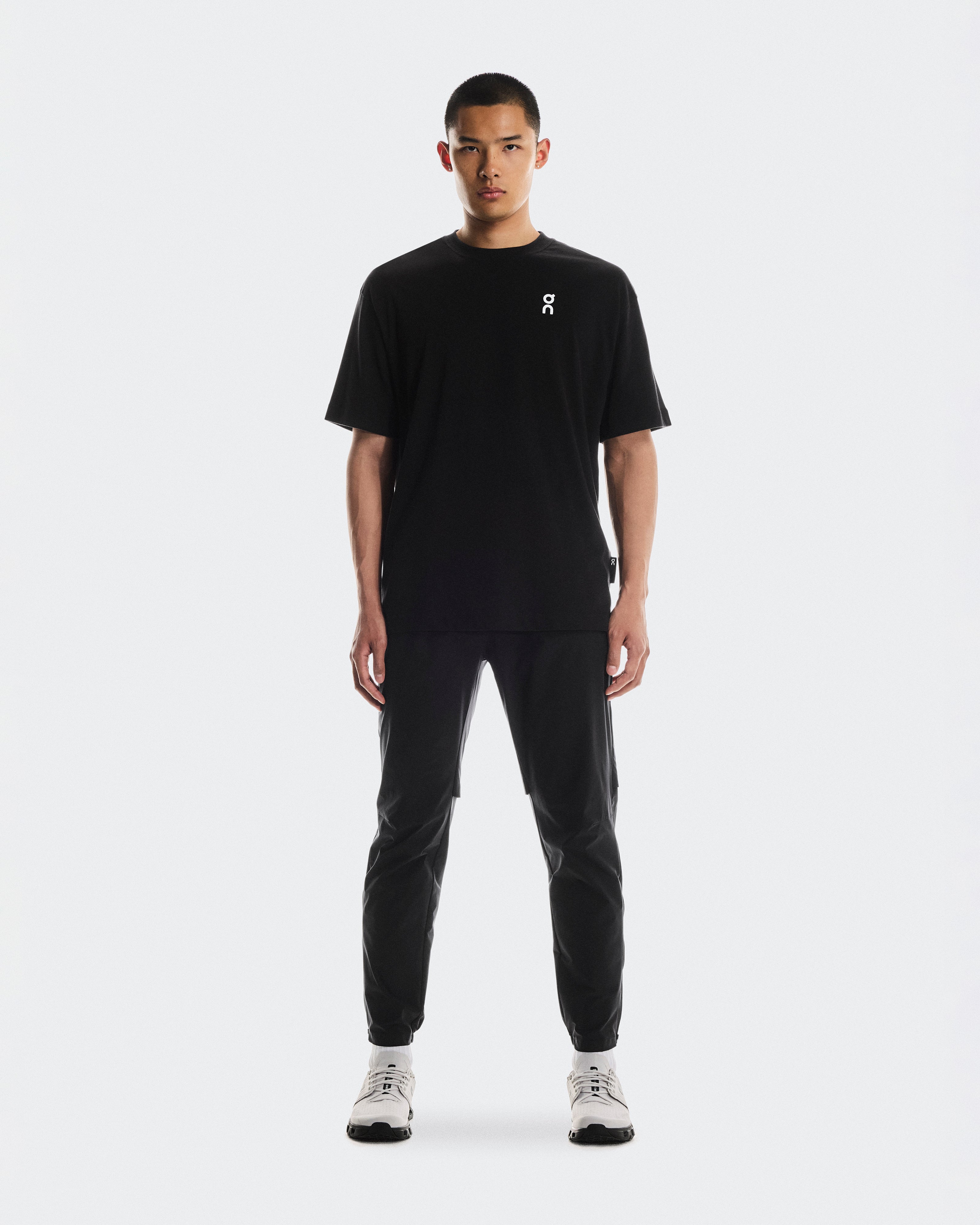 Club-T Graphic M Black | Olive