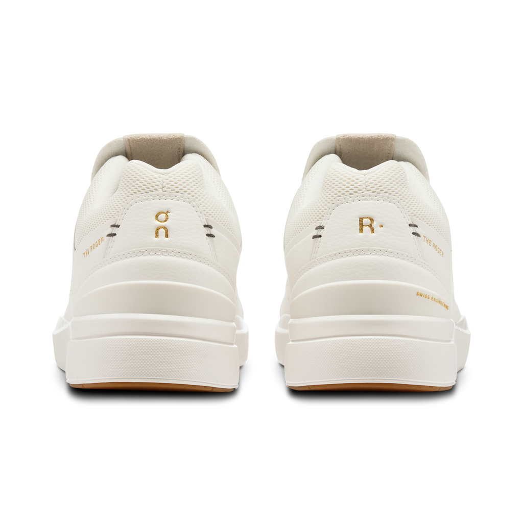 THE ROGER Centre Court M White | Gum