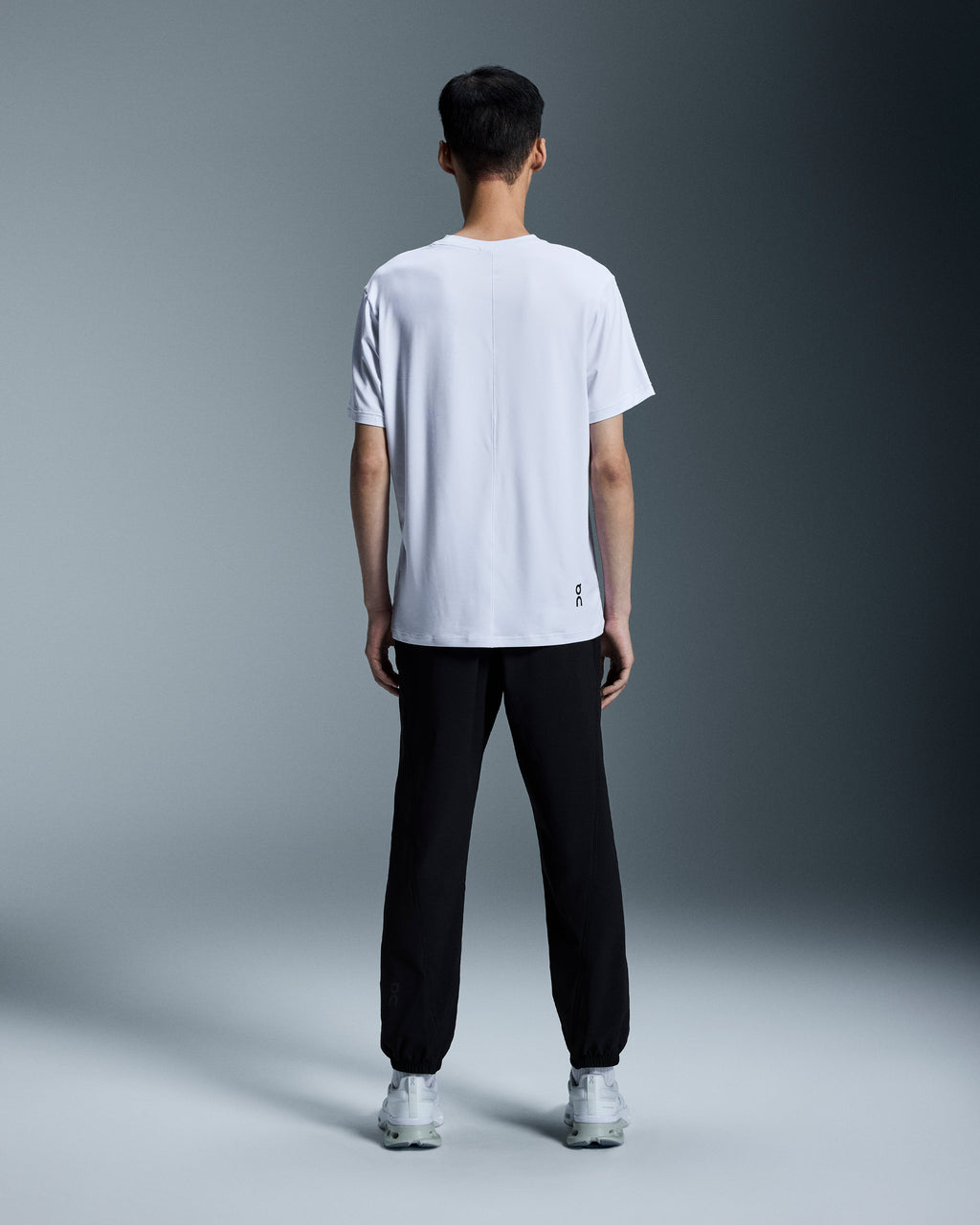 Studio-T M White