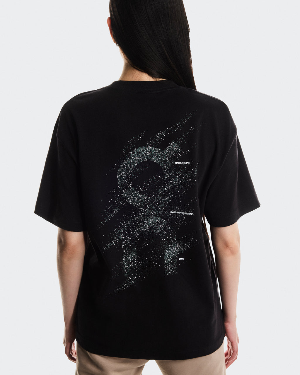 Club-T Graphic W Black | Olive
