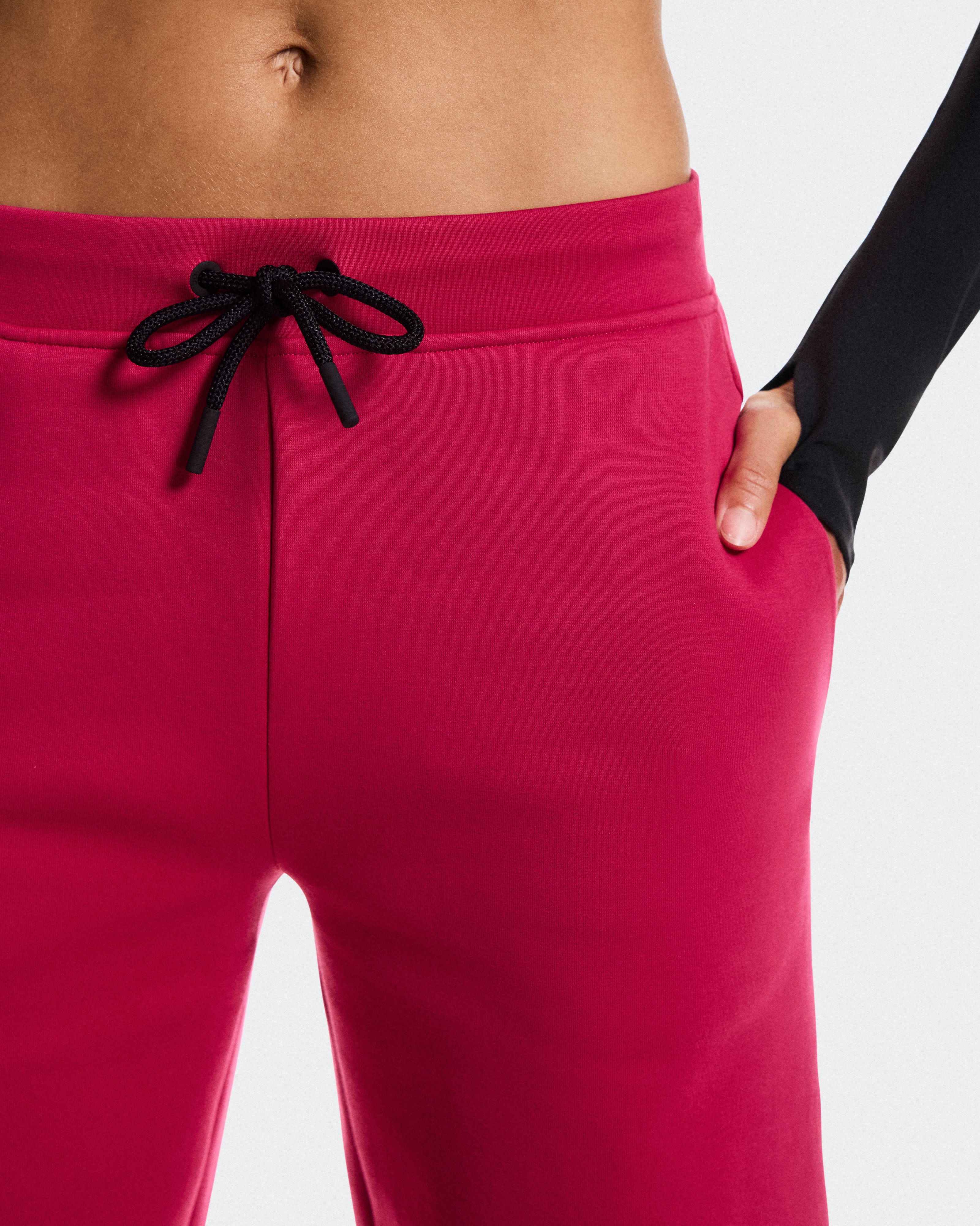 Focus Tech Sweatpants W Grenadine