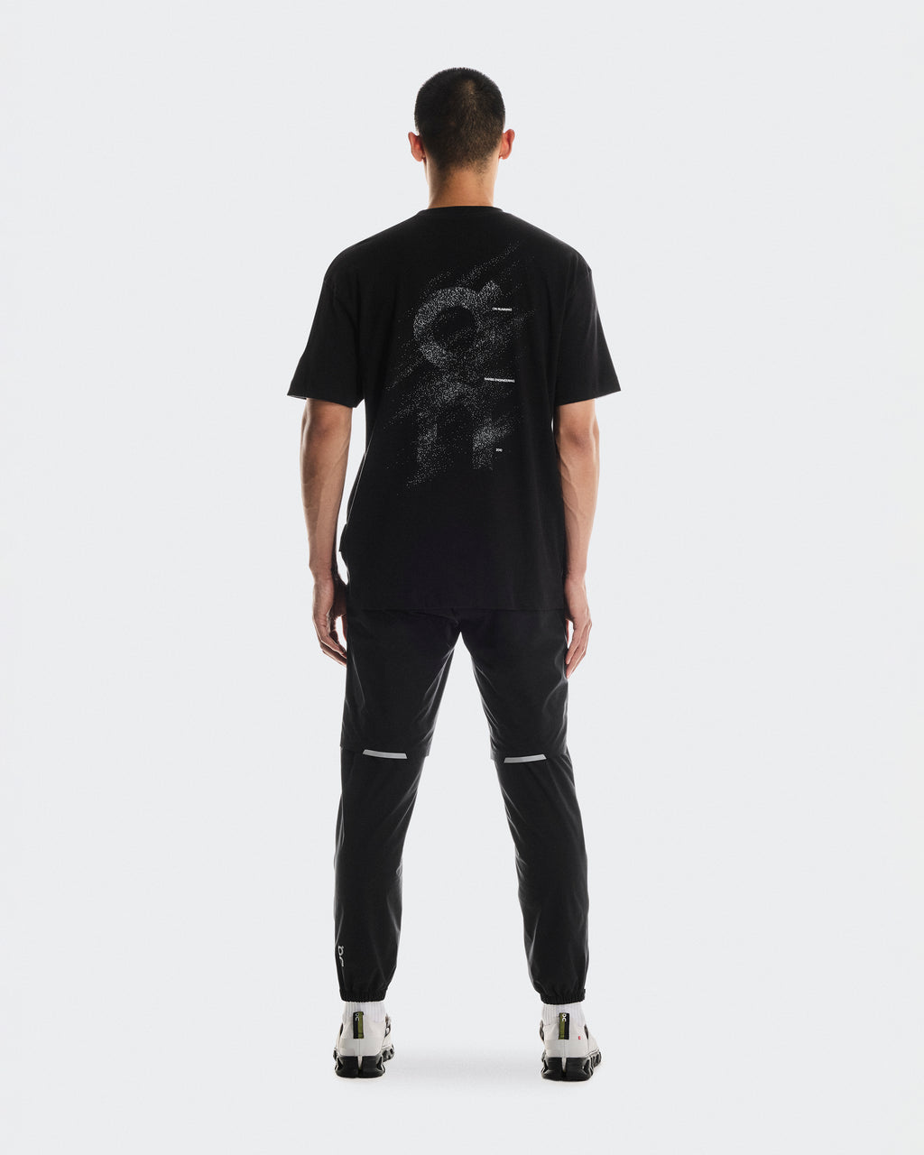 Club-T Graphic M Black | Olive