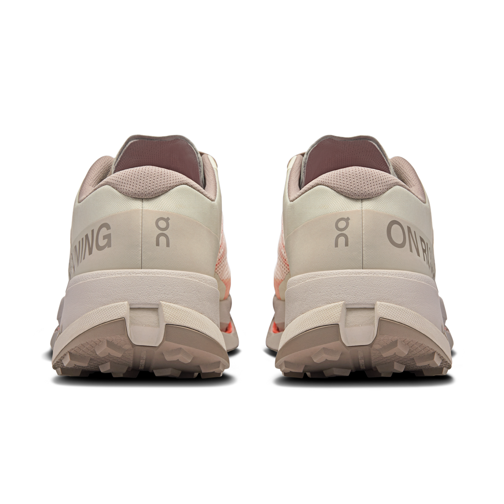 Cloudultra 3 M Cinder | Pearl