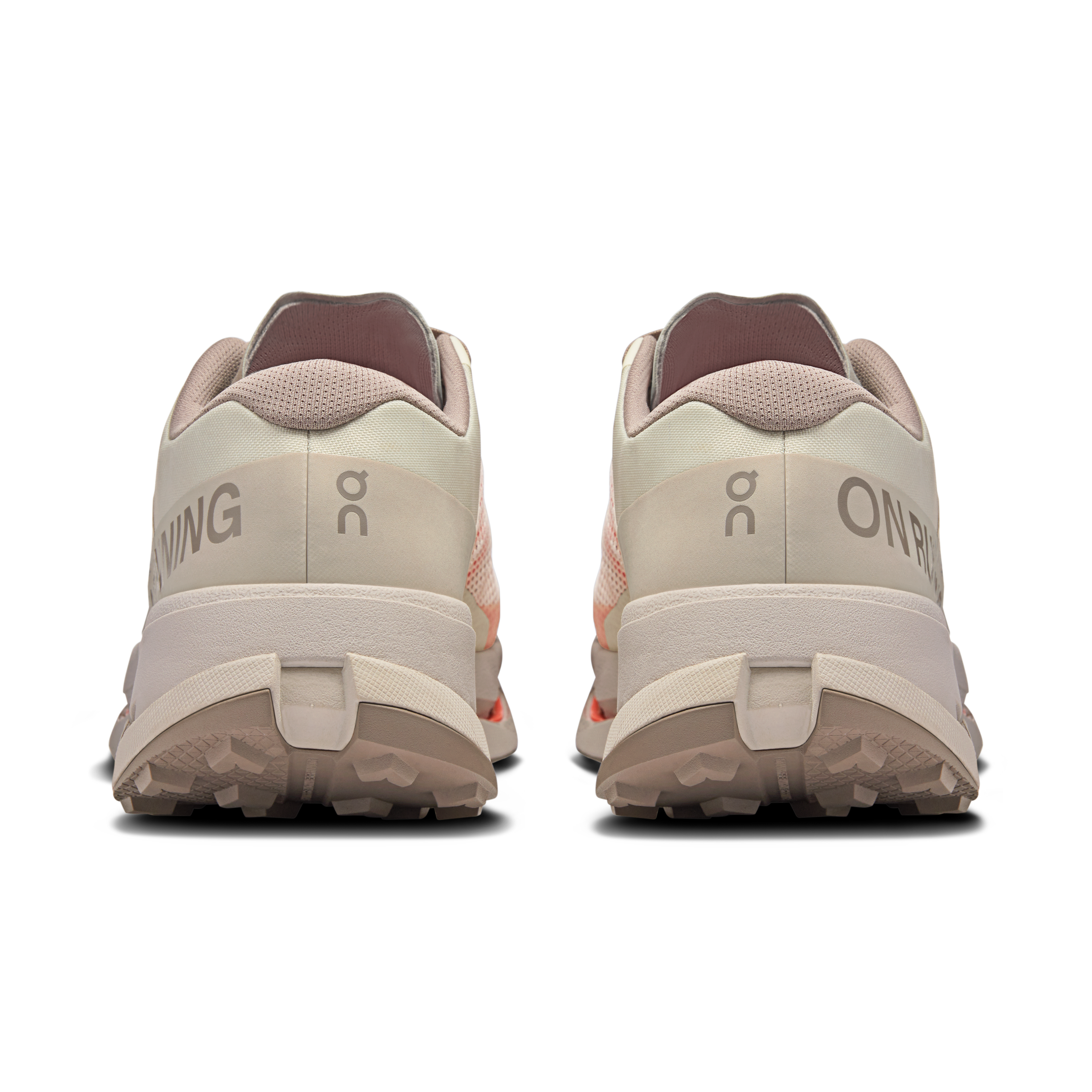 Cloudultra 3 M Cinder | Pearl