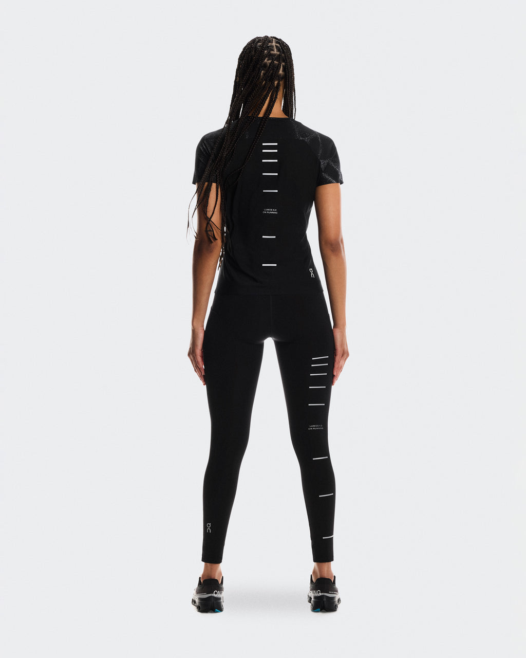 Performance-T Lumos W Black