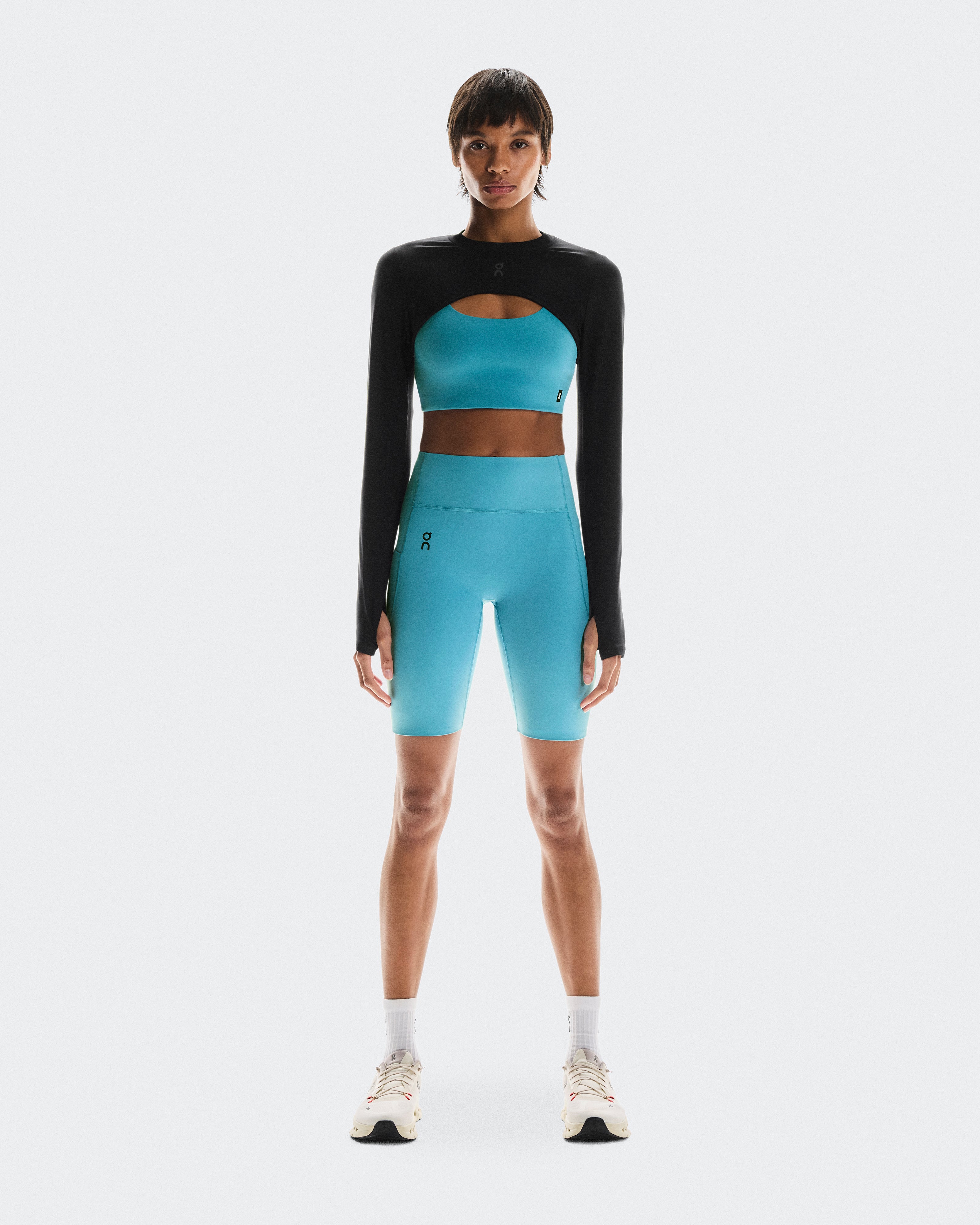 Studio Bolero W Black