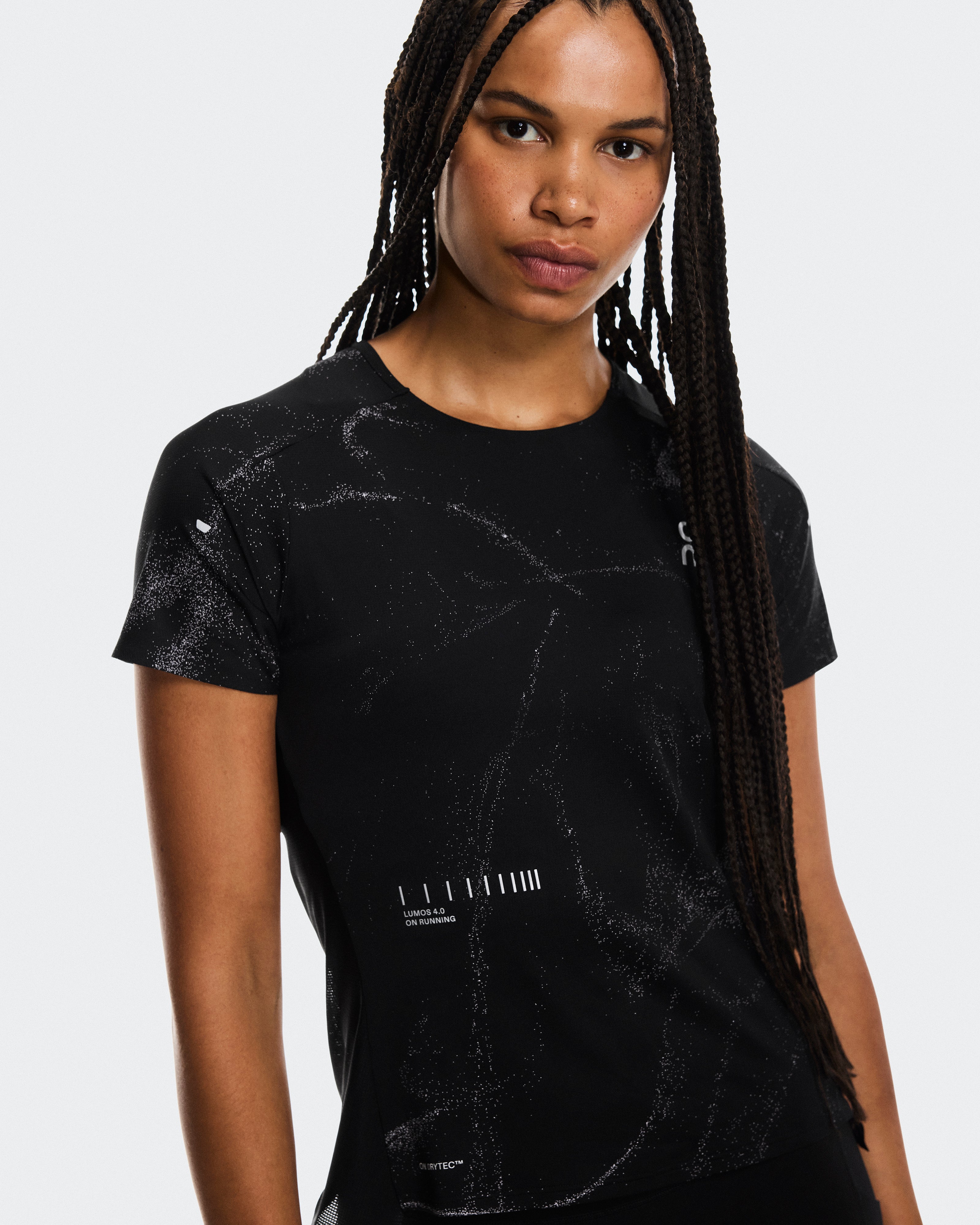 Performance-T Lumos W Black